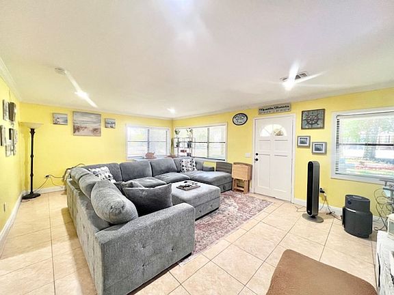 4th image of 702 29th St