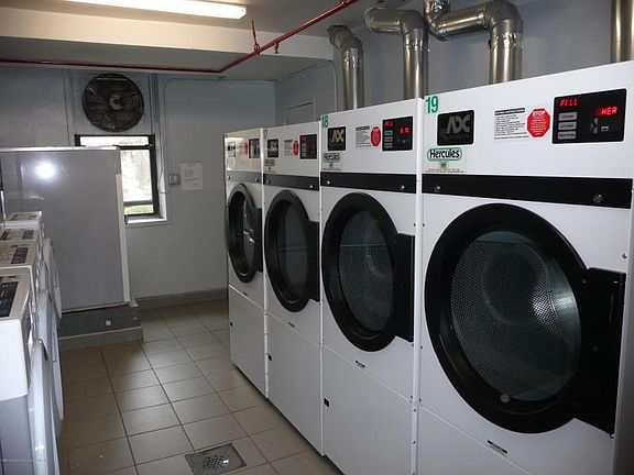 3rd image of 100 Colfax Ave APT 4A