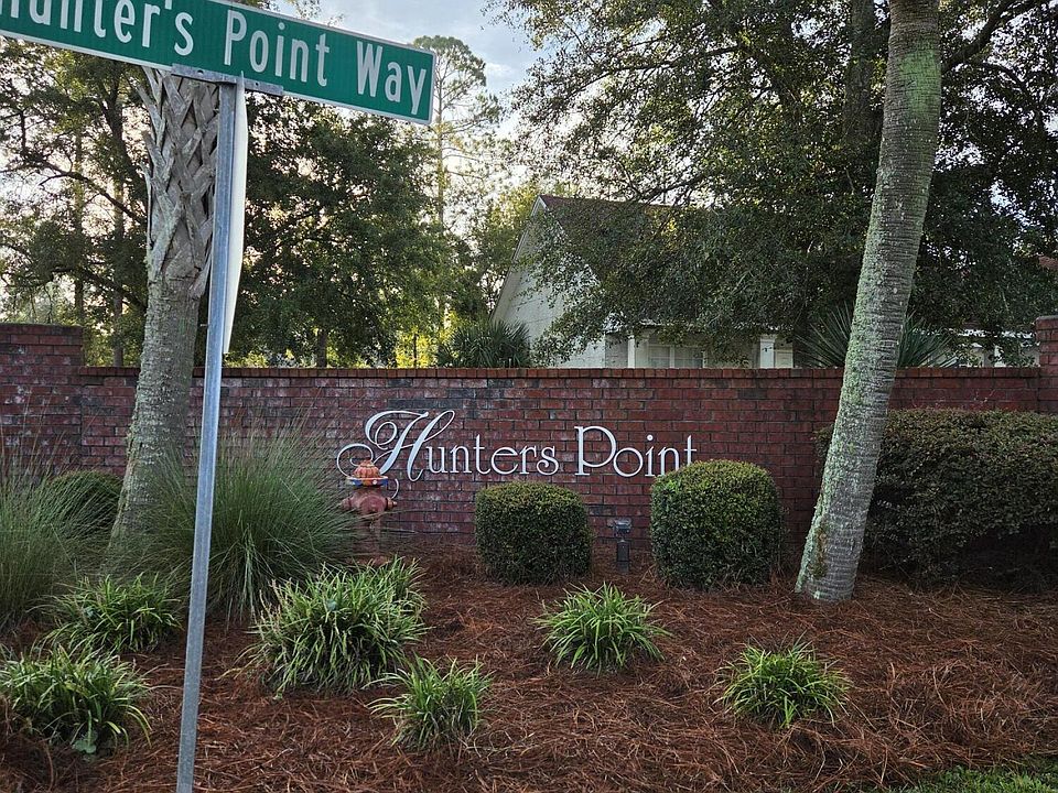 1st image of 227 Hunters Point Way