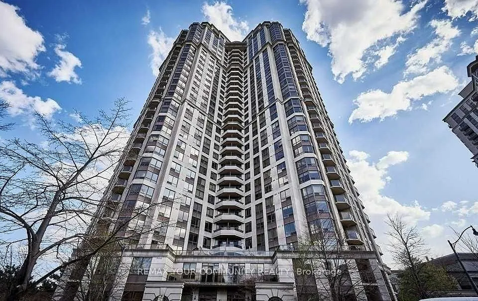 78 Harrison Garden Blvd #1913