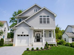16 South Ave, Atlantic Highlands, NJ 07716