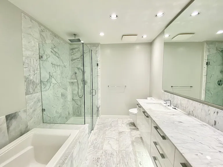 5628 Birney Ave #Penthouse X — Photo 13
