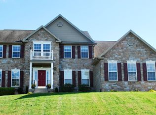 39349 Tollhouse Rd, Lovettsville, VA 20180