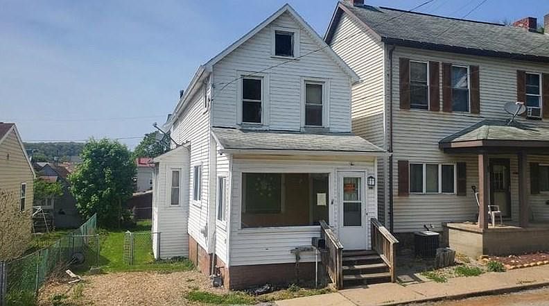 1st image of 426 Dewey St