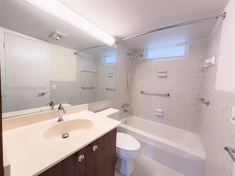 2861 Leonard Dr #F503 — Photo 21