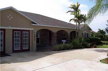 1st image of 1533 SW Bayshore Blvd
