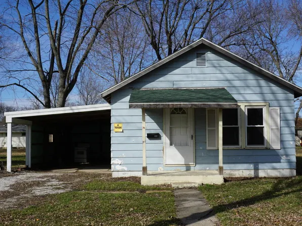 626 W Warmouth St, Salem, IL 62881