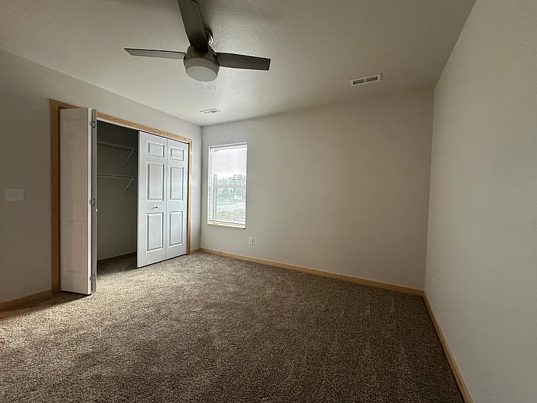 412 W Bridge Ave #2 — Photo 7
