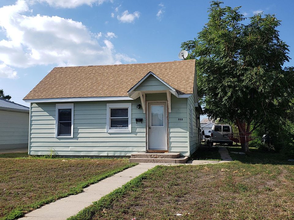 205 W Spruce St, Lexington, NE 68850 Zillow