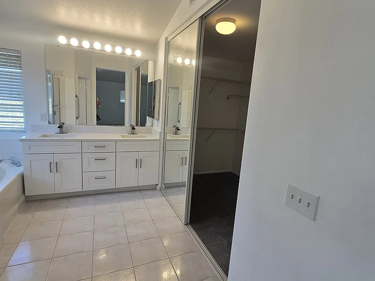 7602 E Kelsey Ct — Photo 26
