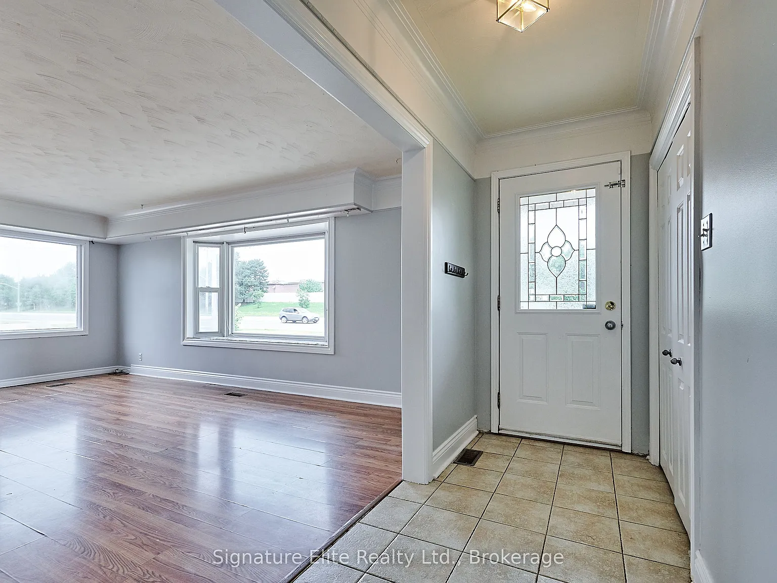 3 bed, $2,850 — Photo 2