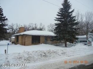 103 Ross Gdn NW, Alexandria, MN 56308