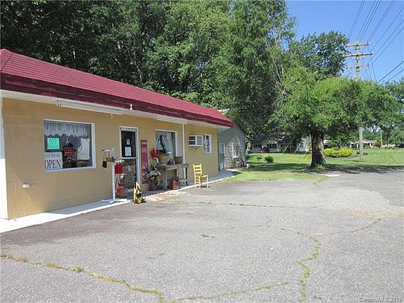 3rd image of 4239 Taylorsville Hwy