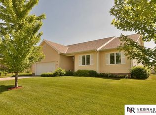 517 S 7th Ave, Springfield, NE 68059