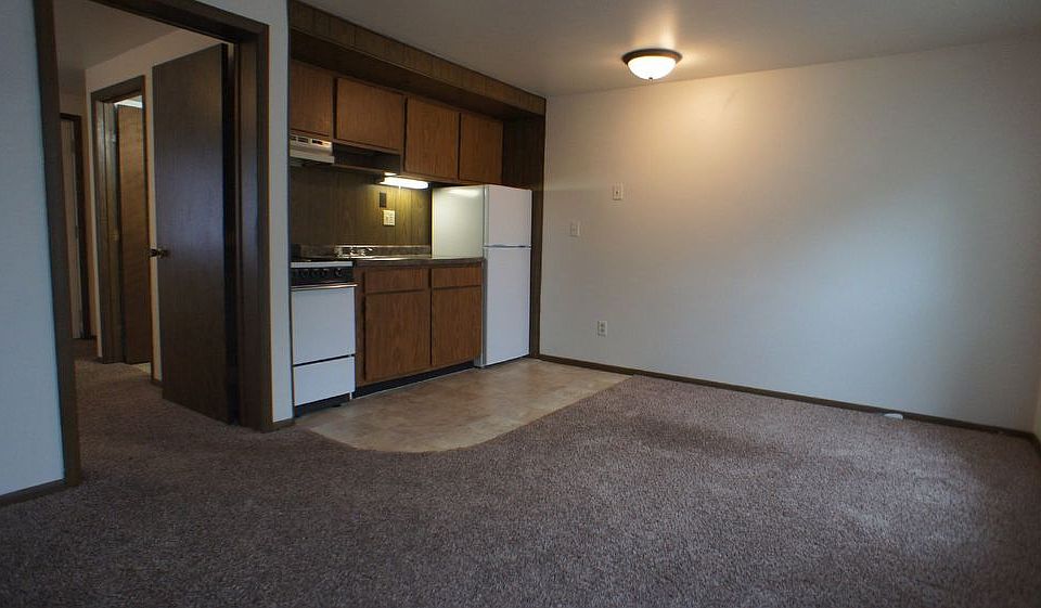 1st image of 2840 Plover Springs Dr APT 19