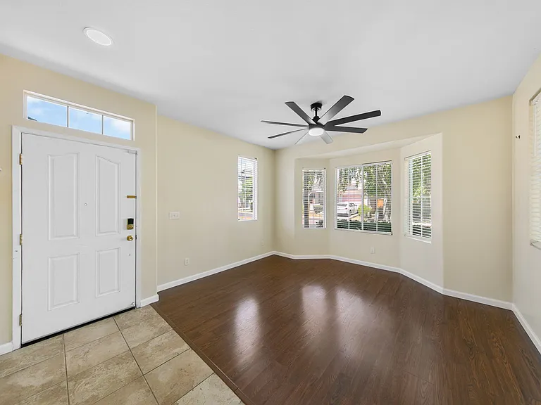 3235 Marrissey Ln — Photo 10