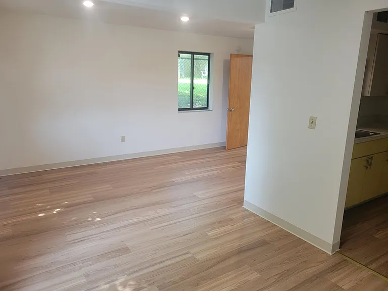 1308 5th Ave #2 — Photo 10