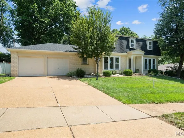 13249 Tandem Dr, Saint Louis, MO 63146