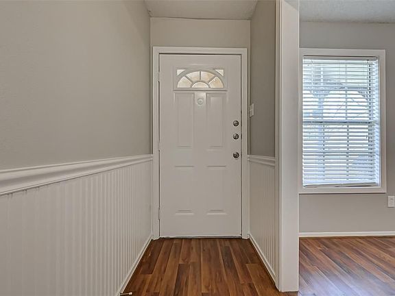 4th image of 4233 Ember Ln