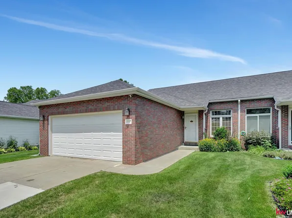 2850 Lawson Dr, Lincoln, NE 68516
