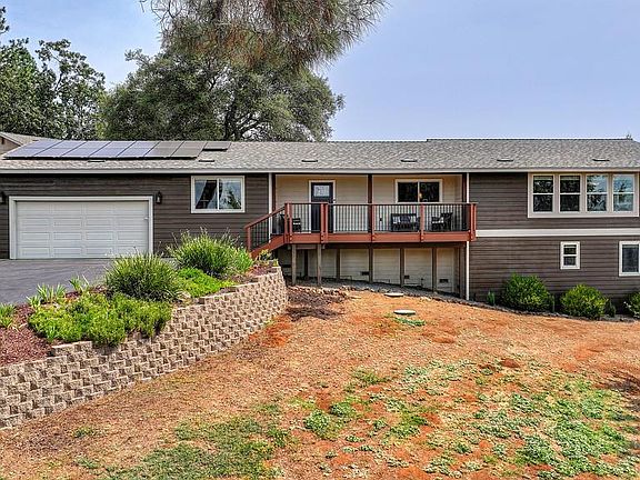 3rd image of 23339 Wayfarer Ct