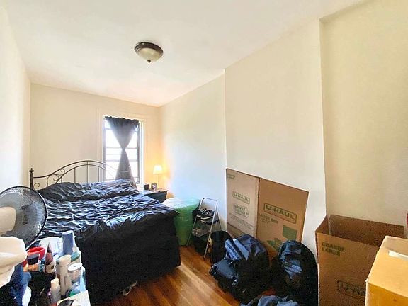5th image of 401 W 148th St APT 4A