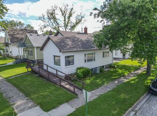 197 N Cleveland Ave, Bradley, IL 60915