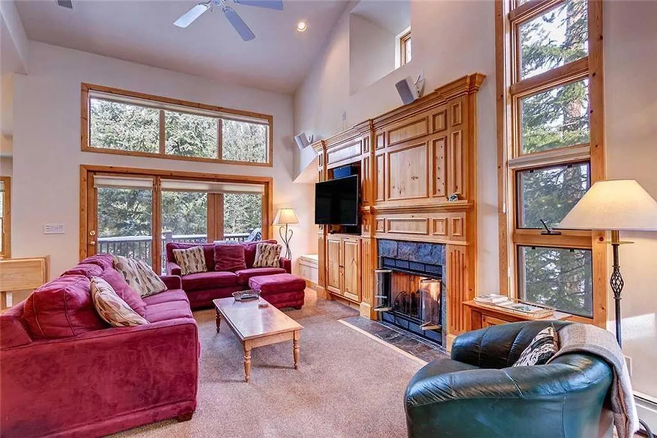 27 Settlers Dr — Photo 3