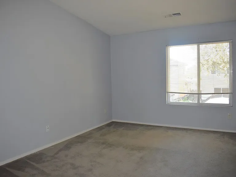 4213 Kirsten Dr — Photo 8