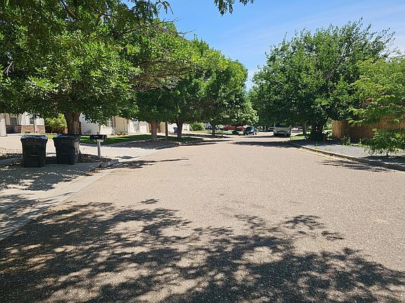 4th image of 3811 Bison Ln