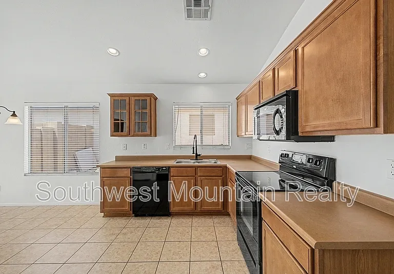1237 W Fruit Tree Ln — Photo 12