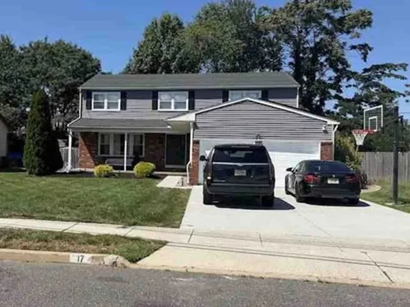 17 N Syracuse Dr, Cherry Hill, NJ 08034