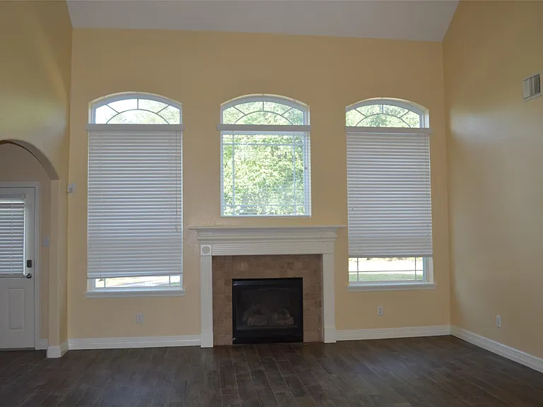6210 Marble Hollow Ln — Photo 15