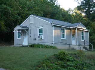 (Undisclosed Address), Fairview, NC 28730