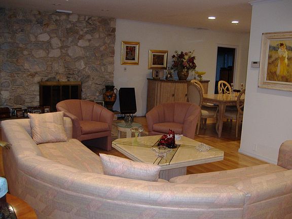 2nd image of 28 Westwood Cir