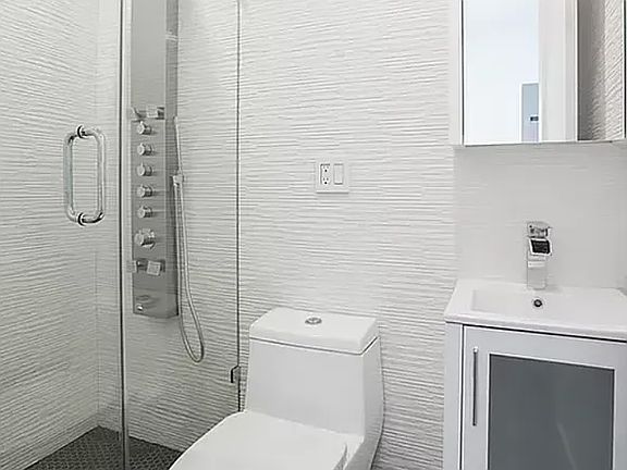 5th image of 19 Eldridge St APT 16