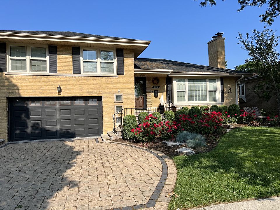 8114 Kedvale Ave, Skokie, IL 60076 Zillow