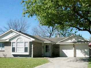 16902 Canary St, Conroe, TX 77385