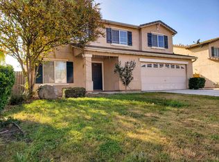 11015 Grand Prairie Dr, Bakersfield, CA 93311