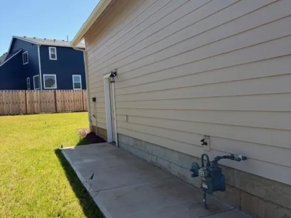 701 NW George Ct, Sublimity, OR 97385