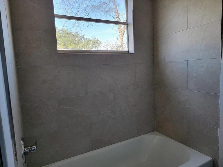 10209 Wiggins St #5 — Photo 7