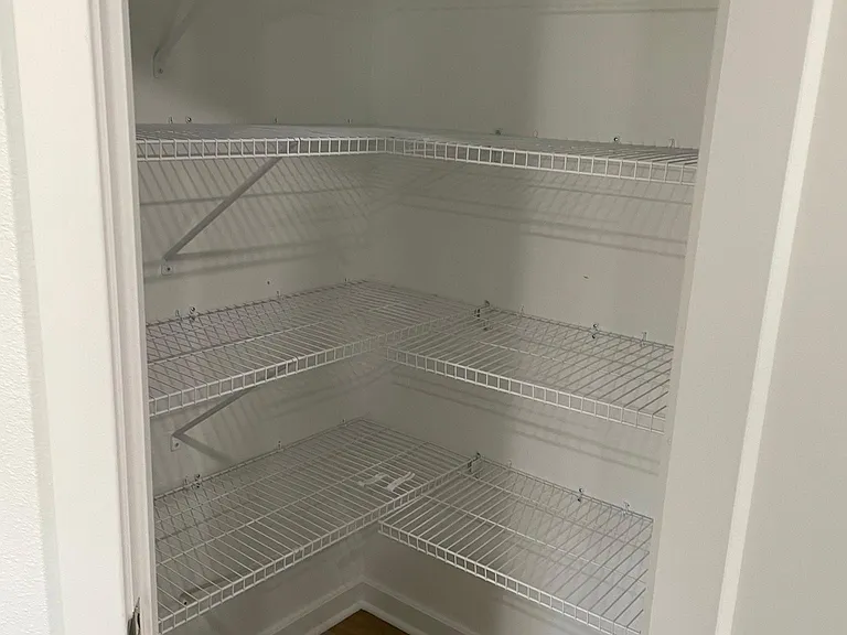 Kitchen pantry