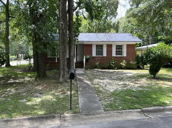 101 Condon Rd, Dothan, AL 36303