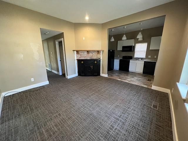 2nd image of 623 Cottage Ave #623