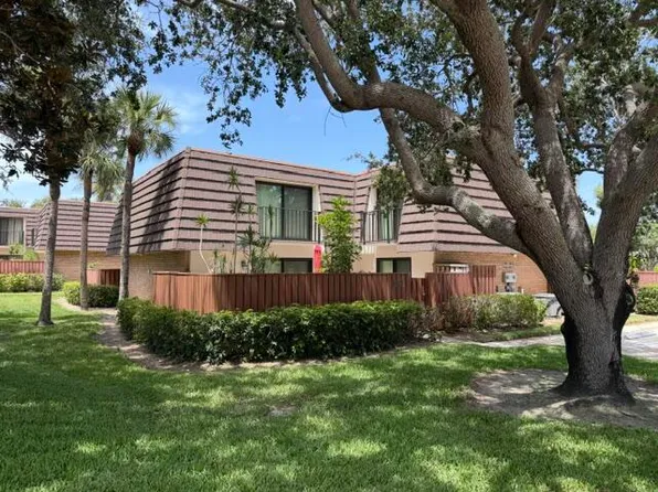 1604 16th Ct, Jupiter, FL 33477