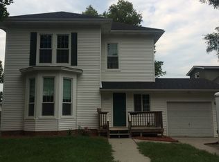 1640 Grant St, Blair, NE 68008