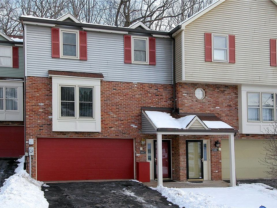 1st image of 802 Cottingham Ct
