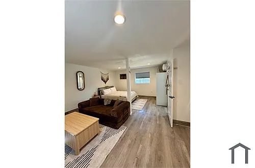 3995 McKenzie St Photo 1