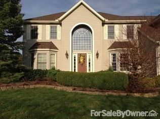 513 Westport Blvd, Huron, OH 44839