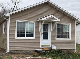 3304 State Highway 62 St E, Boonville, IN 47601